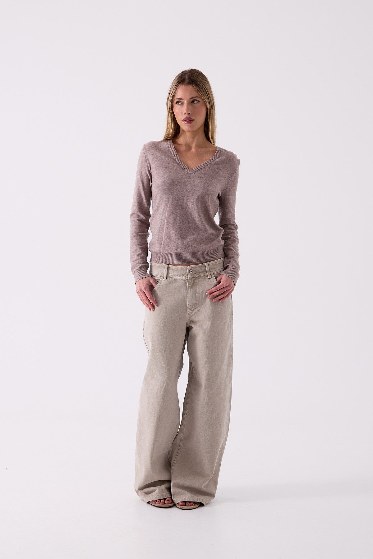 The Wide Leg Jean in Ecru – front view